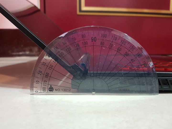 【小宅開箱】MSI GF65 9SD 輕薄姿態，王者風範