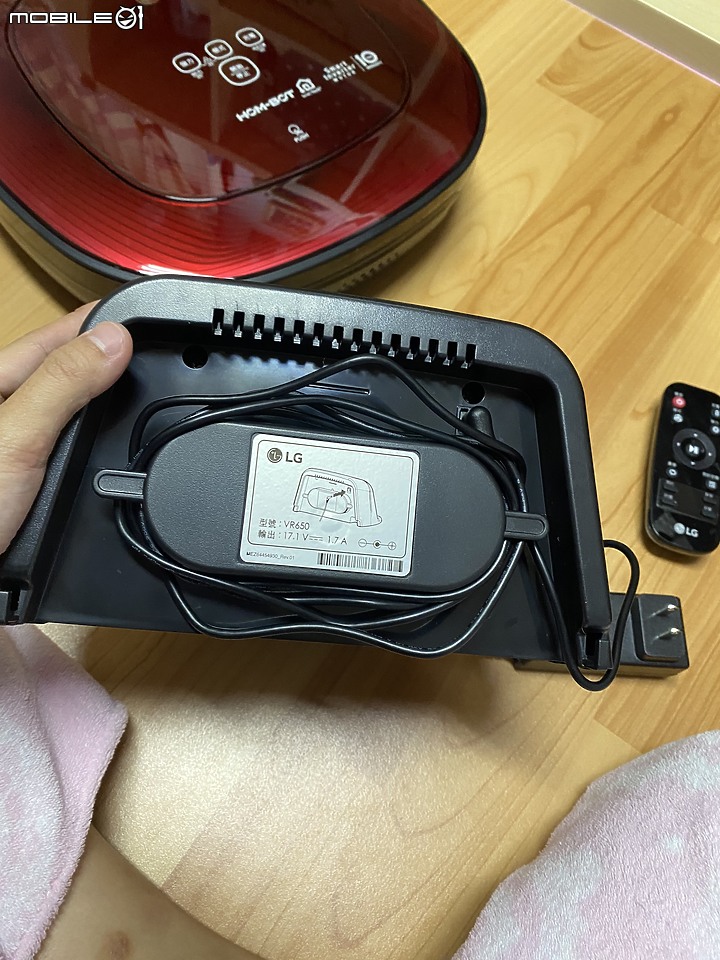 點我看大圖 【試用】LG A9+與濕拖清潔機器人,媽媽的打掃神器與陪玩好幫手。