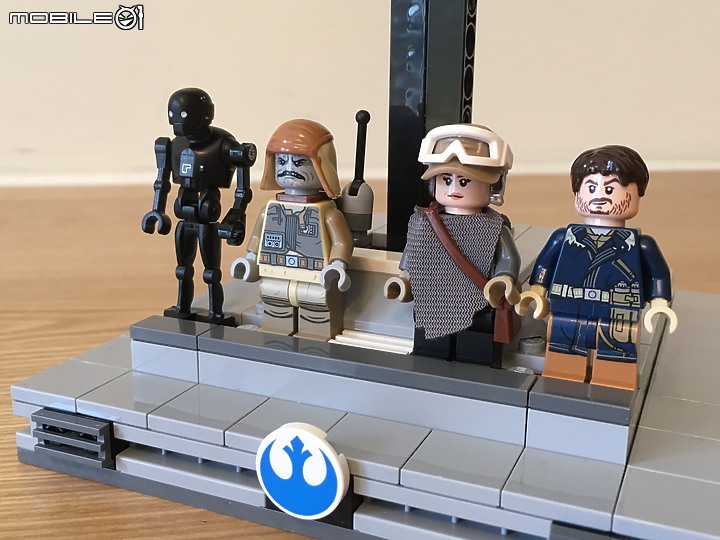 LEGO Rogue one 75155 U-Wing "改" 晚開箱