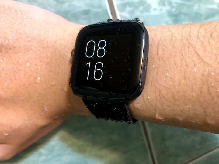 (不專業的開箱)FITBIT VERSA 2 智能運動手錶-行動支付與健康管理一錶到位!