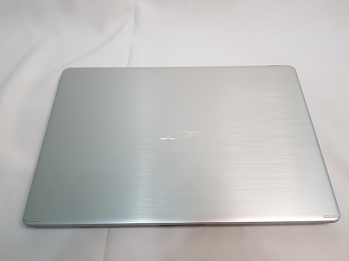 【小宅開箱】【簡測】acer Aspire 5 A515-52G 文書機的大長老