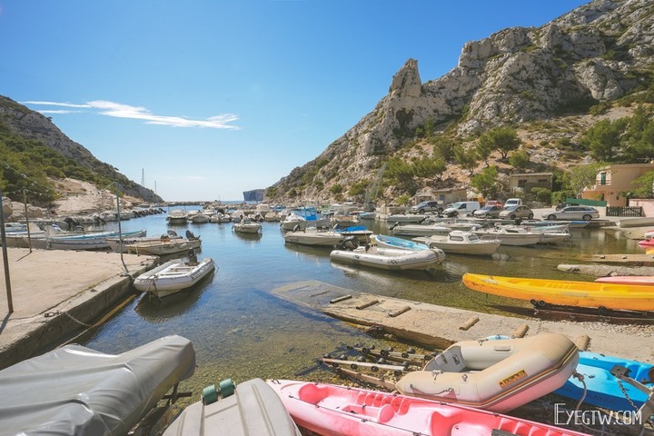 南法｜馬賽Marseille｜Calanques de Marseille卡朗格國家公園｜峽灣健行｜隱密的美麗沙灘