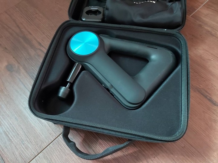 Theragun G3PRO、Hypervolt Plus無線震動按摩槍 主觀小評比