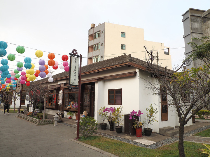 彰化 鹿港 桂花巷藝術村 — 融合日式宿舍與彩繪,好玩又好拍,逛老街以外的另一選擇