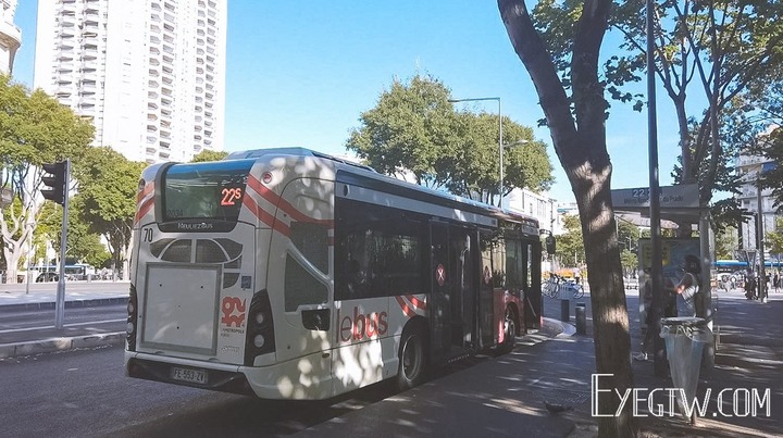 南法｜馬賽Marseille｜Calanques de Marseille卡朗格國家公園｜峽灣健行｜隱密的美麗沙灘