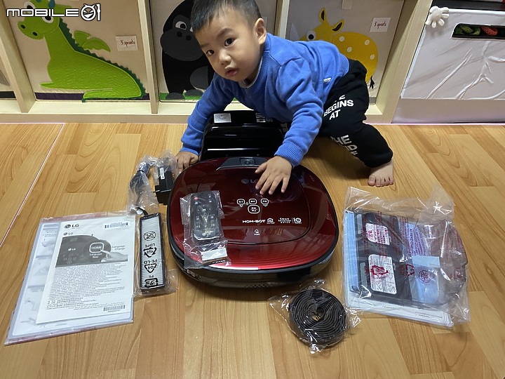 點我看大圖 【試用】LG A9+與濕拖清潔機器人,媽媽的打掃神器與陪玩好幫手。