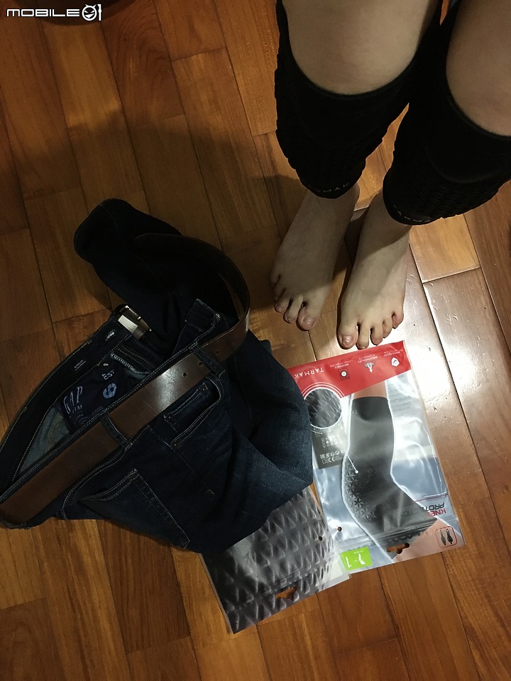 讓"既有的"牛仔褲跟短手套提升防護