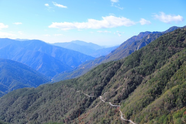 能夠站上玉山，是多少感謝的堆疊。