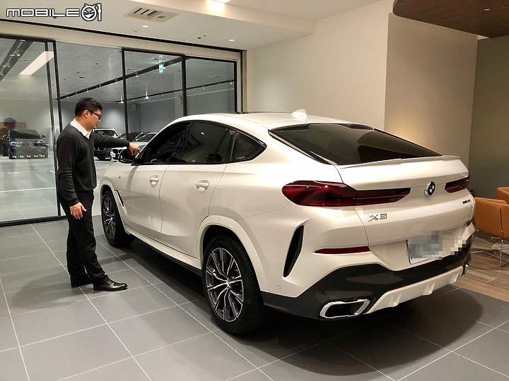 點我看大圖 BMW X6 40i m sport 開箱文!