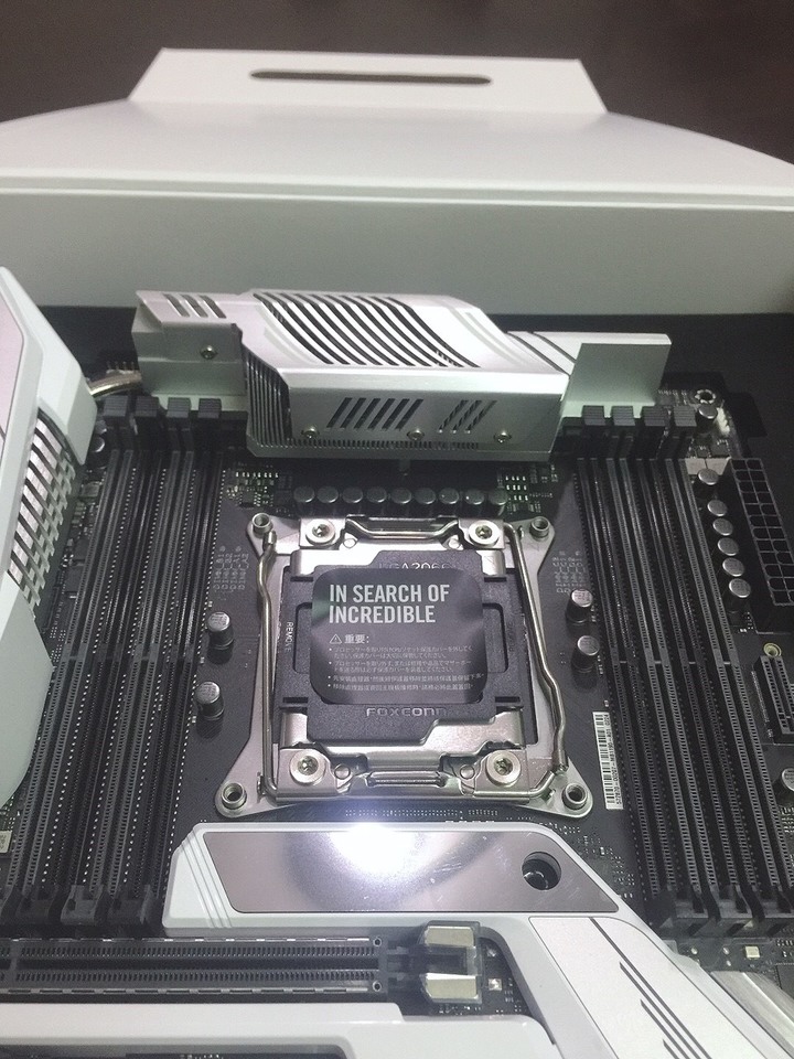 [微微開箱]三十年磨一劍~ASUS PRIME X299 EDITION 30紀念主機板
