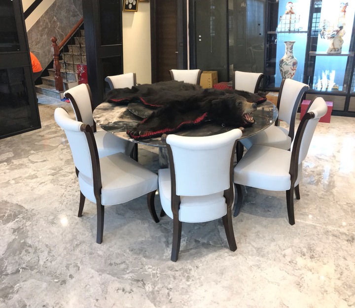 最近買了超便宜的大理石家具,踏破鐵鞋之後終於找到隱藏版的工廠