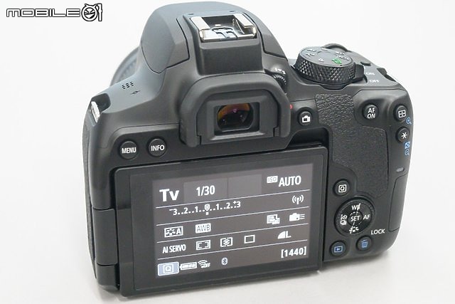 【乳摸】Canon 新鏡 RF 24-105mm IS STM 與入門機「850D」外觀照流出！