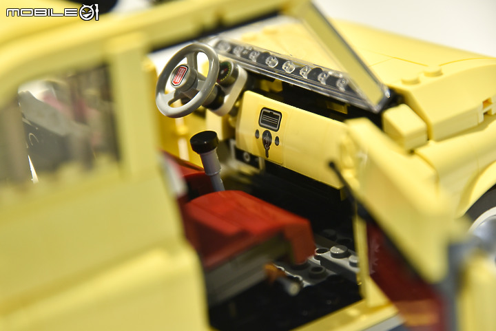 【搭真車一起開箱!】樂高Lego 10271 Fiat 500,各項經典元素完整重現!