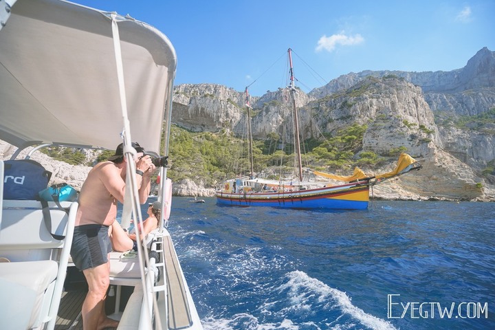南法｜馬賽Marseille｜Calanques de Marseille卡朗格國家公園｜峽灣健行｜隱密的美麗沙灘