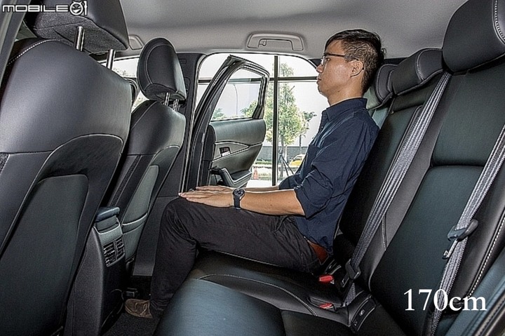 九十幾萬進口休旅車大評比，不知車名情況大家客觀選選得出來嗎？該選品牌還是選安全認證和實用空間？
