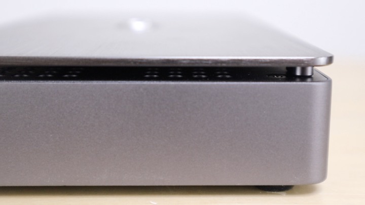 滿足專業特殊族群的 Thunderbolt 3 Docking，配備 10GbE、eSATA、12V 風扇散熱