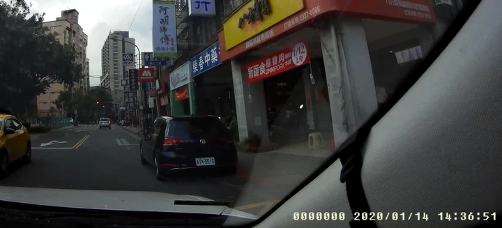 這一知識水準號稱極高之 一家人 的33輛車在文山木柵相關地區違規 真夠敢!!!