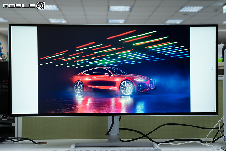 MSI Prestige P100 主機、PS341WU 顯示器 龍魂下的創作者美學！