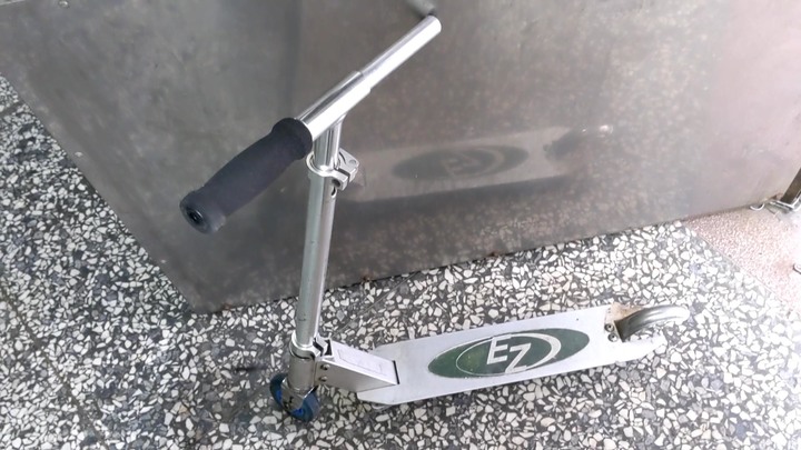 【DIY】把普通滑板車改成電動滑板車