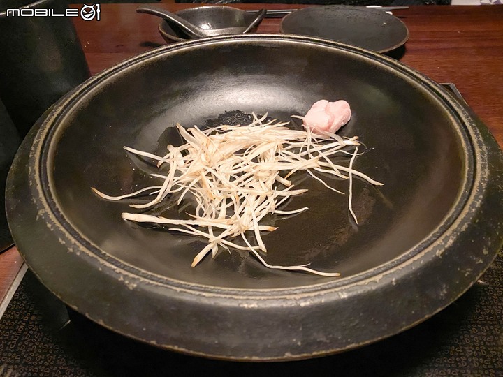 點我看大圖 【台北吃到飽餐廳】中山區。晶華酒店三燔本家高檔壽喜燒吃到飽