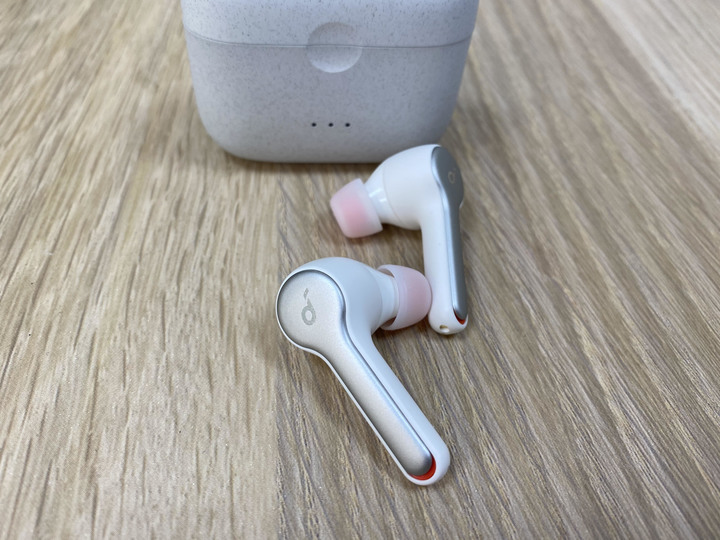 僅3K通話、音質就能頂尖的Anker Soundcore Liberty Air 2