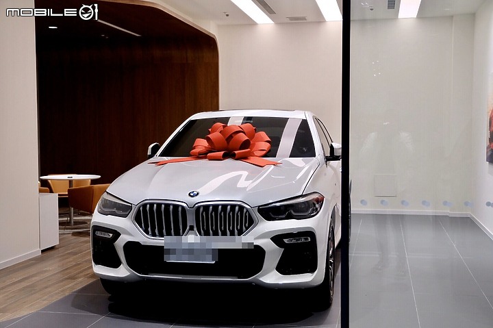 點我看大圖 BMW X6 40i m sport 開箱文!
