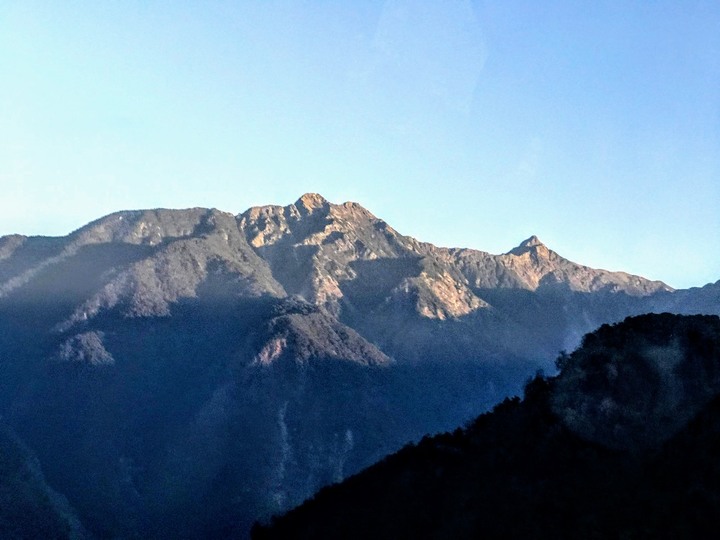 能夠站上玉山，是多少感謝的堆疊。