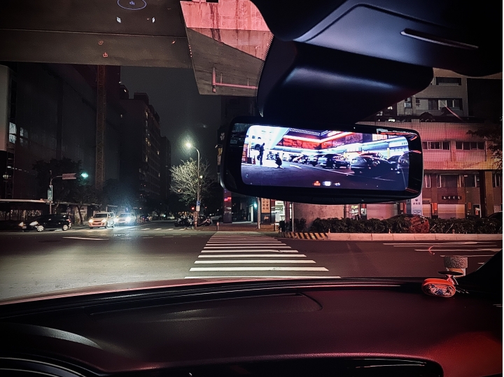 AUDI A6 C7 電子後照鏡完勝
