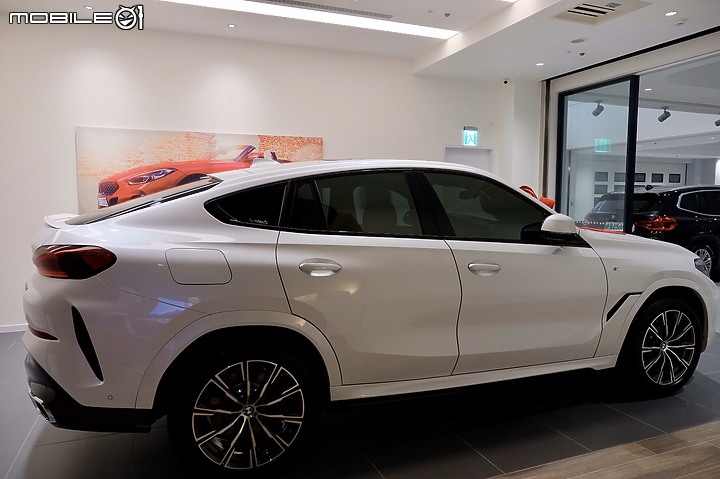 點我看大圖 BMW X6 40i m sport 開箱文!