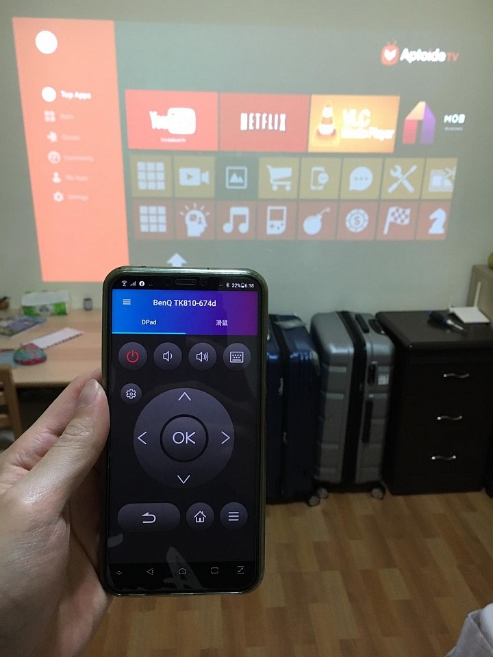 [BenQ TK810 開箱]🔥租套房也能享受大畫面Netflix投影追劇
