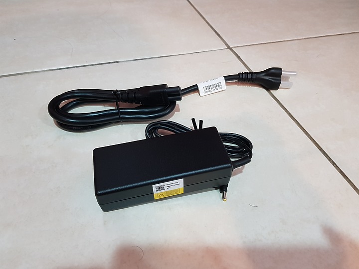 【小宅開箱】acer SF314-57G 平價親民文書的好選擇