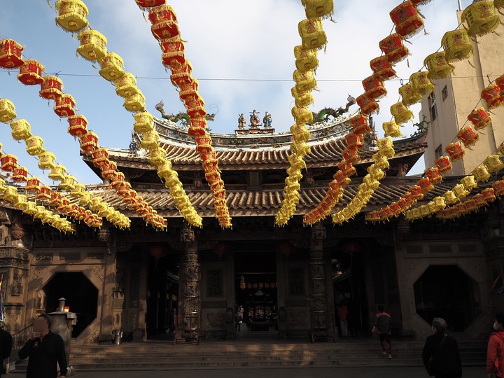 彰化 鹿港 桂花巷藝術村 — 融合日式宿舍與彩繪,好玩又好拍,逛老街以外的另一選擇