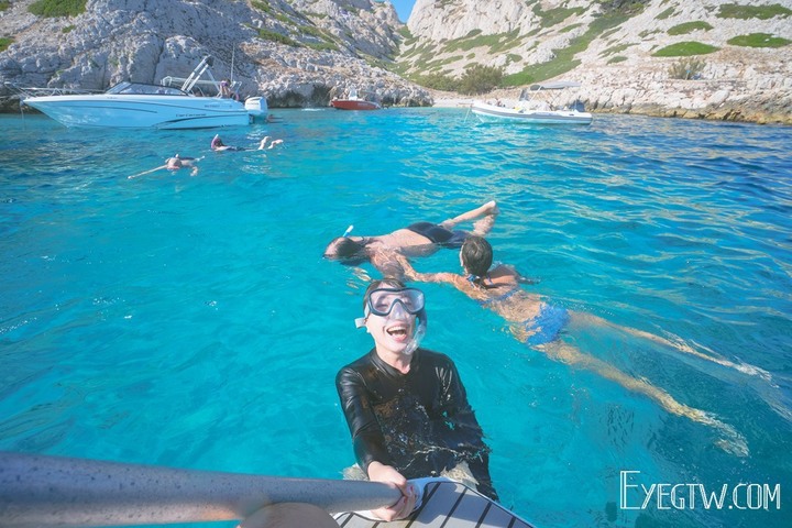 南法｜馬賽Marseille｜Calanques de Marseille卡朗格國家公園｜峽灣健行｜隱密的美麗沙灘