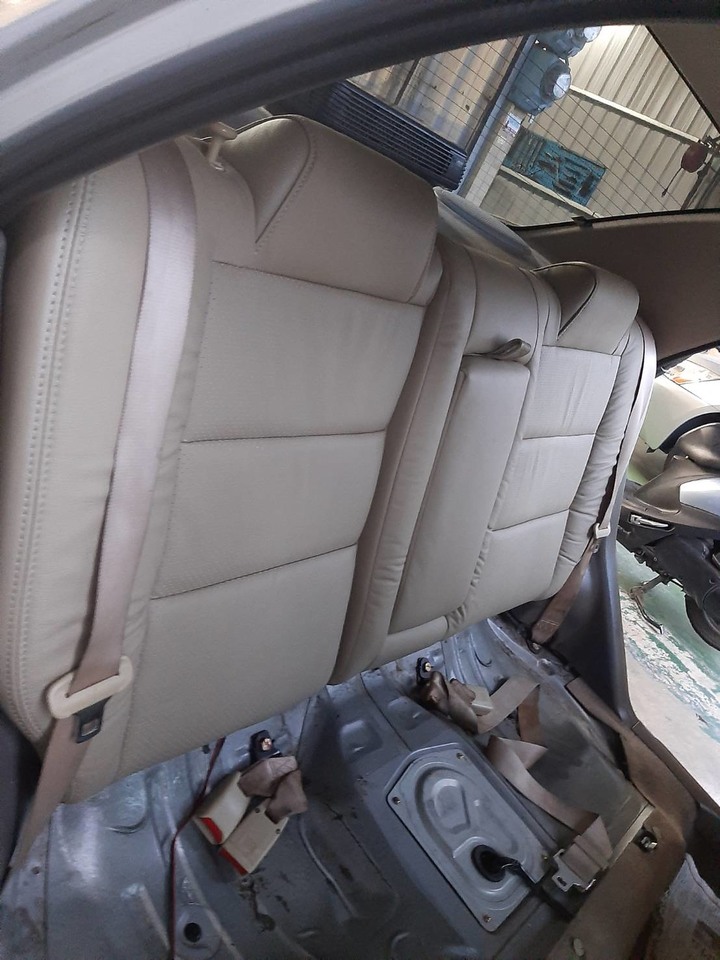 99年 Tierra 1.8 ghia 21歲的生日禮物~(單元3車內皮椅更新)