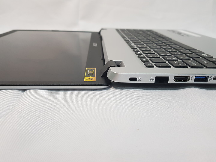 【小宅開箱】【簡測】acer Aspire 5 A515-52G 文書機的大長老