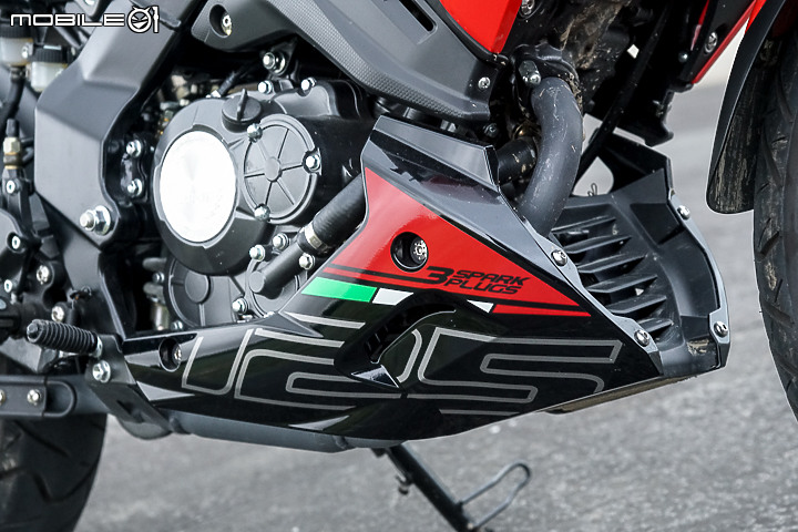 Benelli 125S 試駕 規格滿載樂趣十足