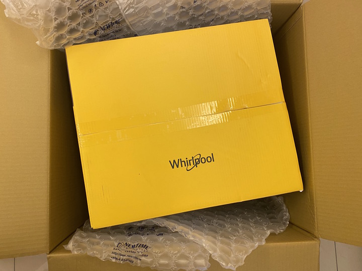 LG VR66930VWNC三眼掃地機器人開箱