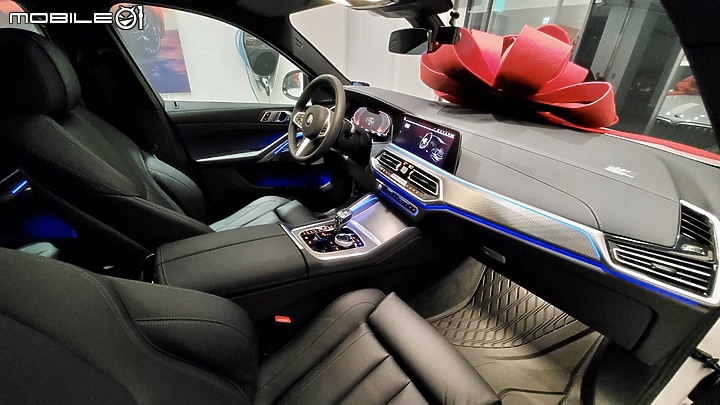 點我看大圖 BMW X6 40i m sport 開箱文!