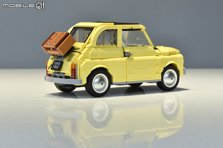 【搭真車一起開箱！】樂高Lego 10271 Fiat 500，各項經典元素完整重現！