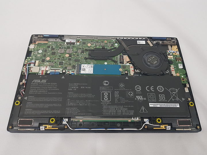 【小宅開箱】【簡測】ASUS ZenBook Flip UX362FA 360度。無能擊敗的美學