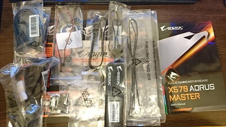技嘉 X570 AORUS MASTER簡易開箱評測
