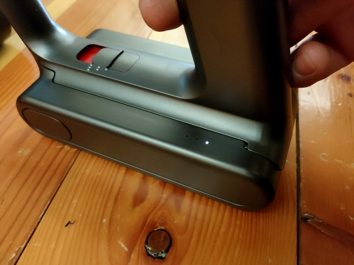 [開箱文]連毛髮都可以自動切斷 順造 Z11 pro 無線吸塵器