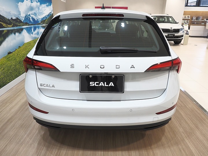 Škoda SCALA 賞車與試乘分享