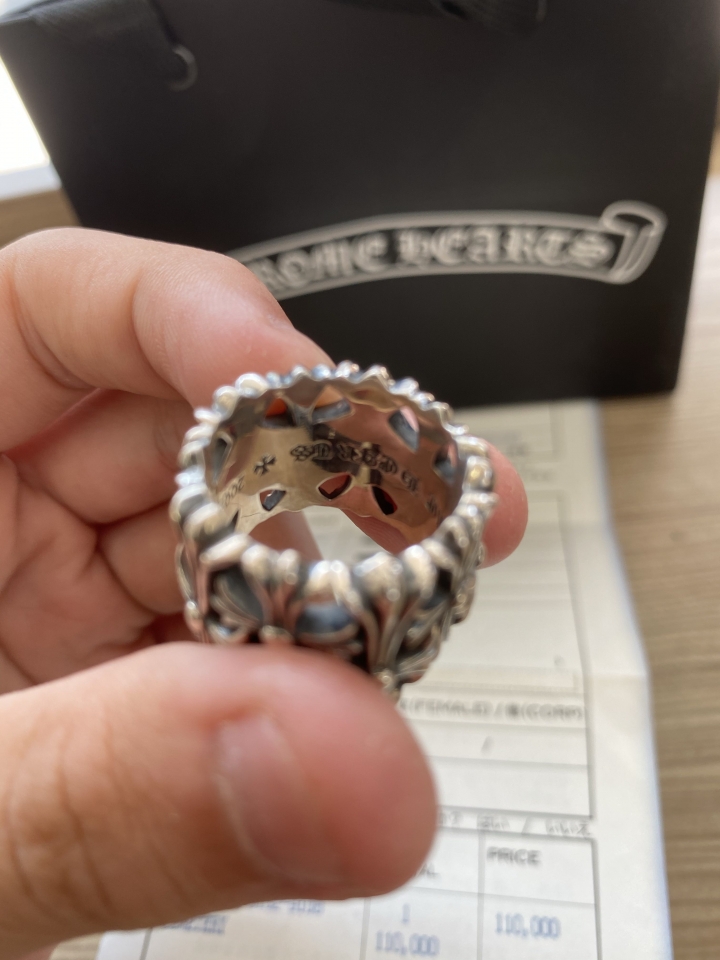 克羅心 Chrome Hearts CH 圓墓 求幫忙檢驗