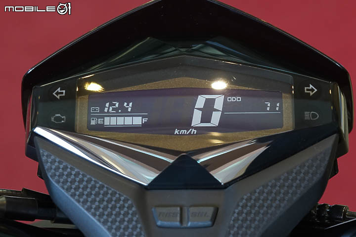YAMAHA Limi 125 試駕 美型潮車 耐看好駕馭