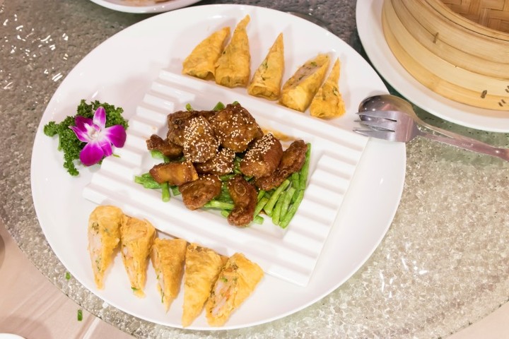 【台中│食記】傳統X創新,顛覆味覺與視覺的港式烤鴨宴!