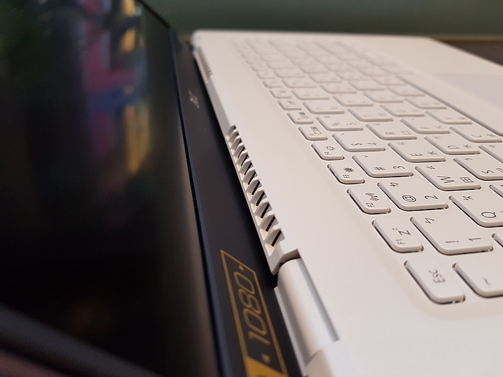 【小宅開箱】【評測】Acer Swift 5 (SF514-54GT) － 輕薄、續航與效能，我全都要！