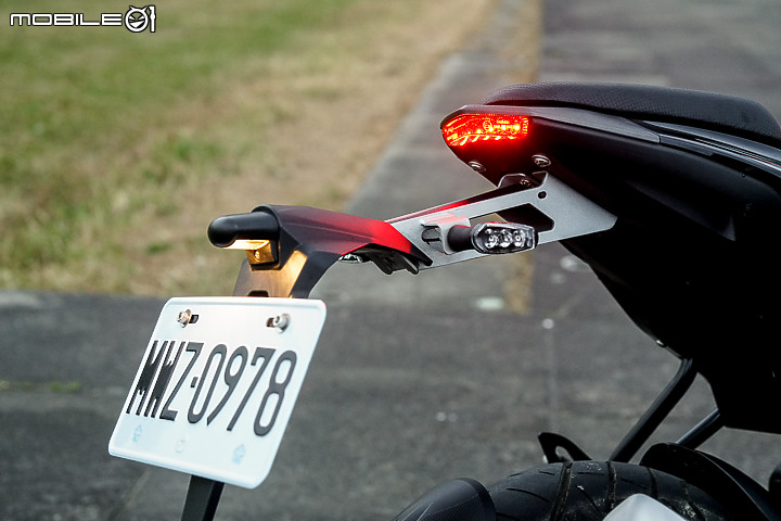 Benelli 125S 試駕 規格滿載樂趣十足