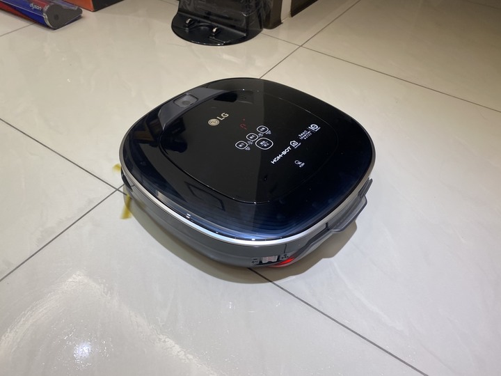 LG VR66930VWNC三眼掃地機器人開箱