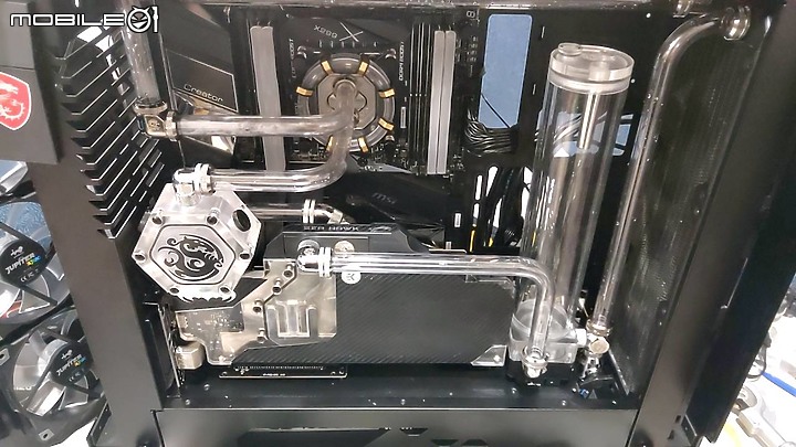 【IN WIN 925】VS MSI X299 Creator_Water Cooling Midfield